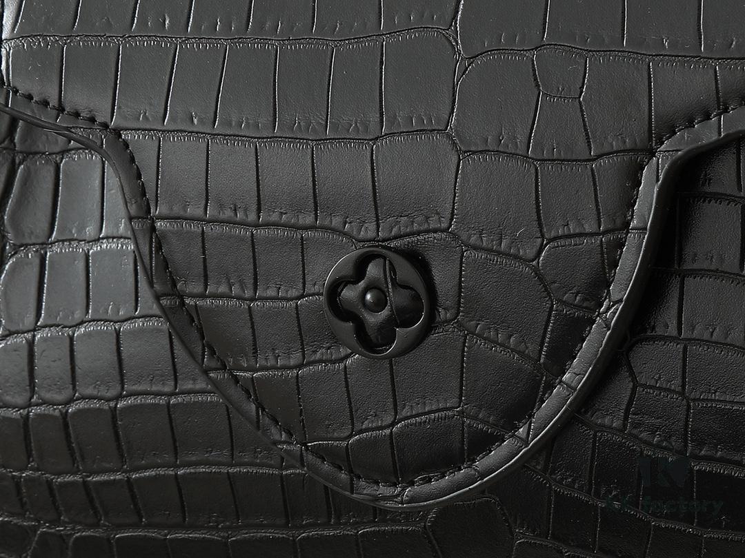 69303be6f09edb6de4c4d2f3 Upgraded Original M23958 M23957 Crocodile Texture Capucines Medium Handbag