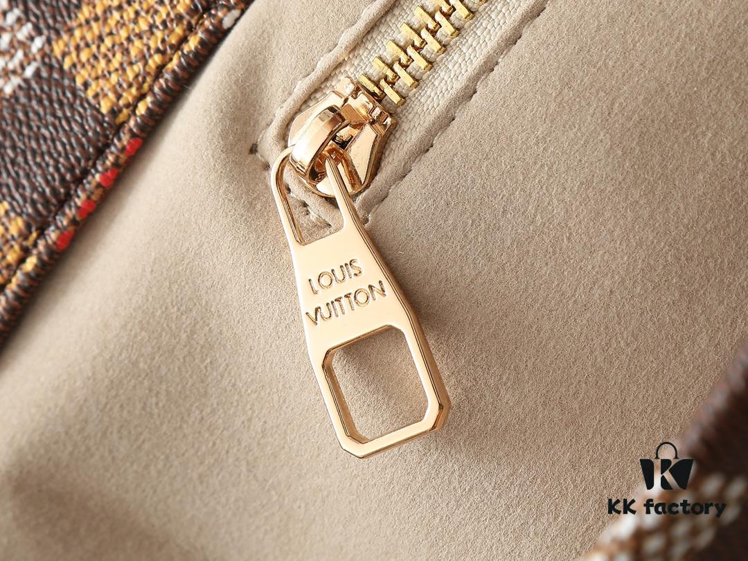 69303bf9f09edb6de4c4d317 Upgraded Original M24457 Medium Shopper Handbag