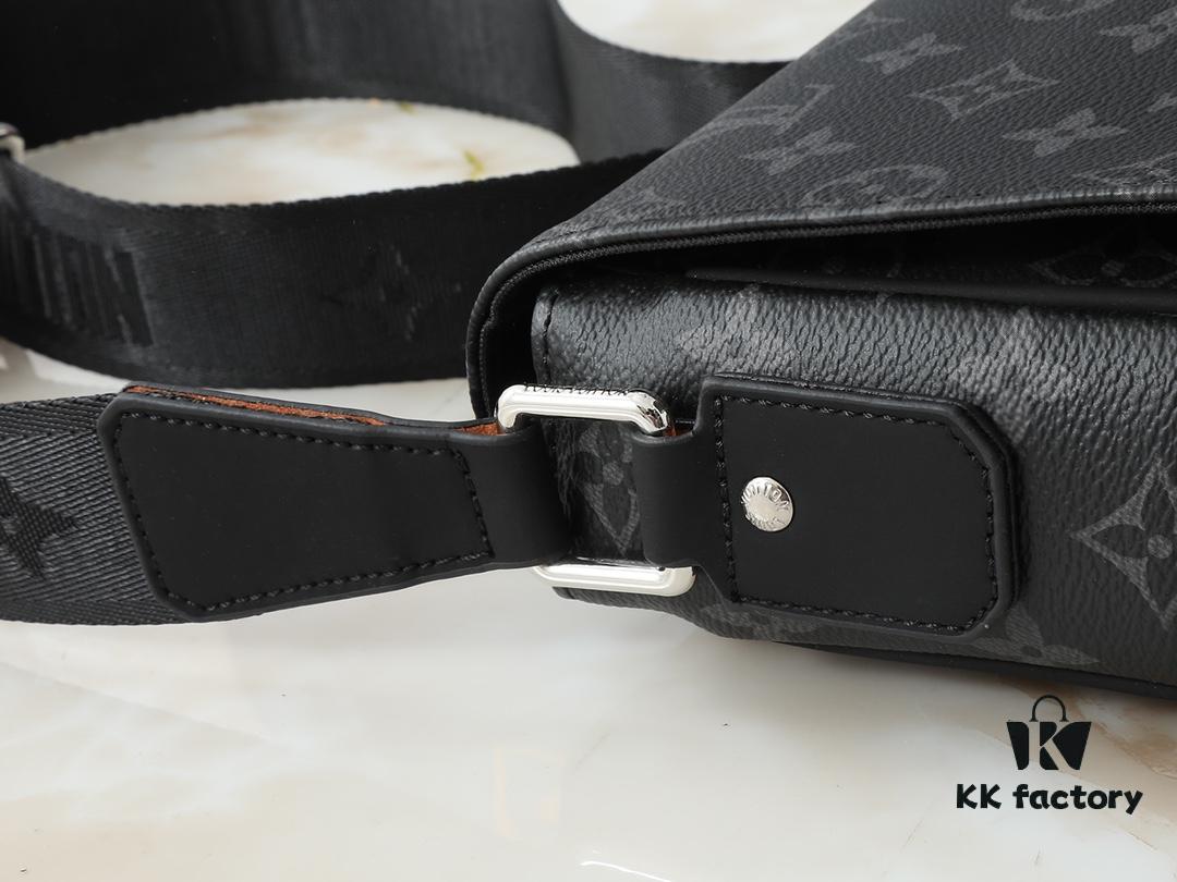 69303c26f09edb6de4c4d364 Upgraded Original N00085 M30969 M42711 M42710 M46255 Men's District Small Messenger Bag