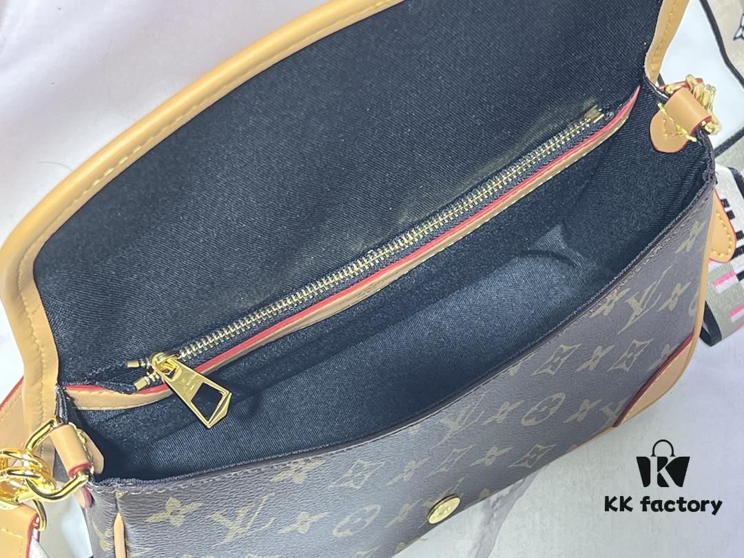 M45985 Webbing Diane Bag