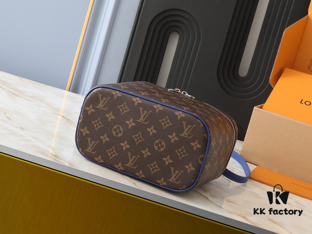 69303c7ef09edb6de4c4d3df Upgraded Original ✨M42265 This style, inspired by the iconic Nice cosmetic pouch, is an elegant wash bag and a personalized choice for carrying essential beauty items. The hidden zip pocket inside the flap keeps particularly valuable personal belongings secure.