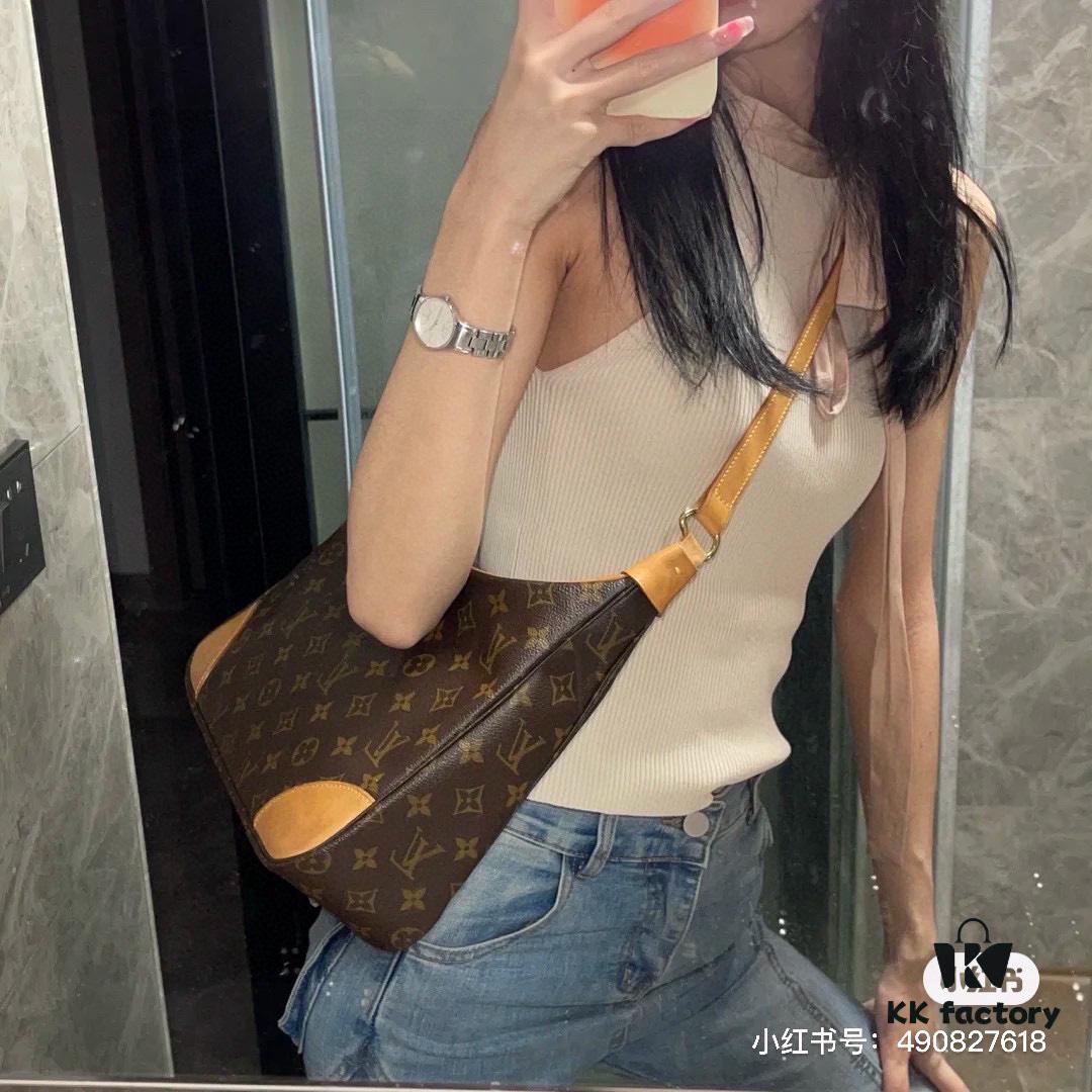 69303d7bf09edb6de4c4d50b Upgraded Quality 👍 M90918 Vintage LV Louis Vuitton Rare Horn Bag, Retro Style, Three-Dimensional Shape, Casual and Elegant, Fits Various Outfits