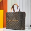 Medium-sized M24457 Shopper Bag
