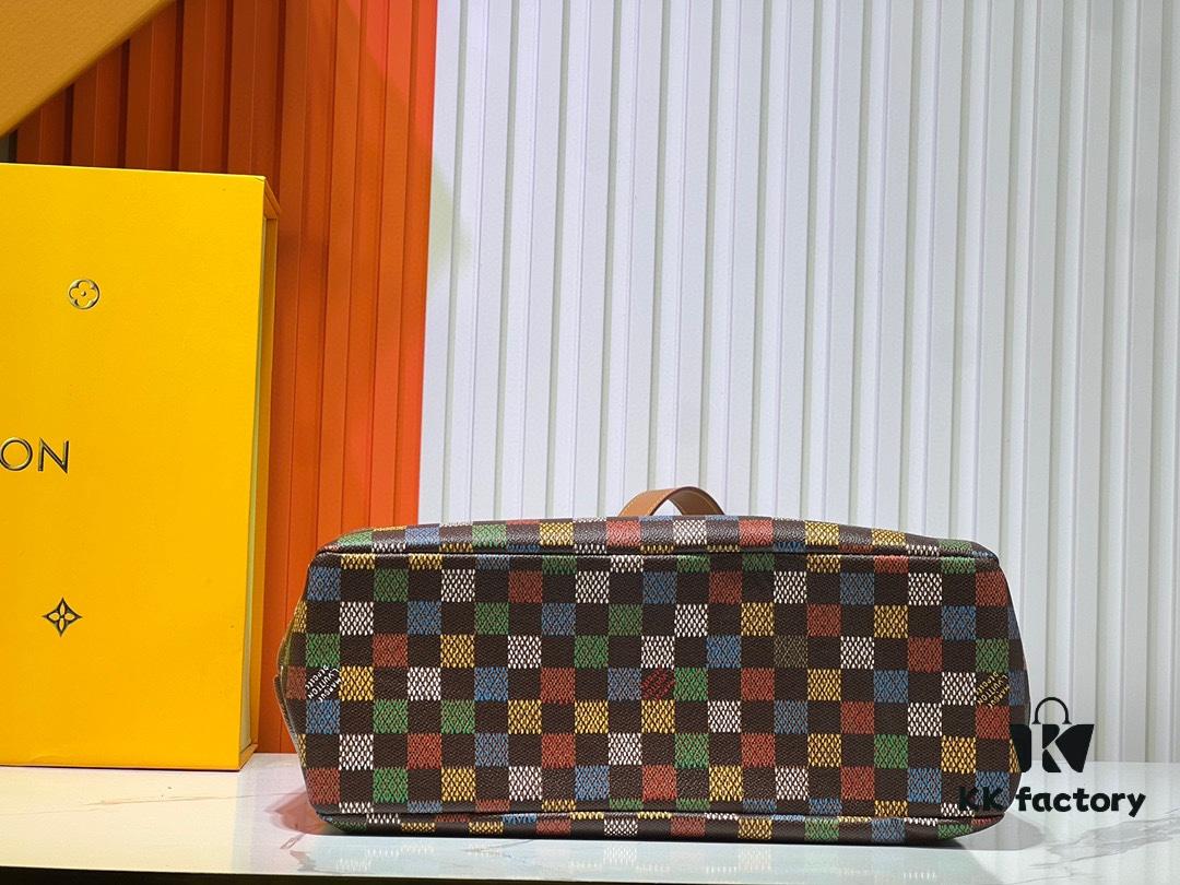 Medium Shopper Bag M24457