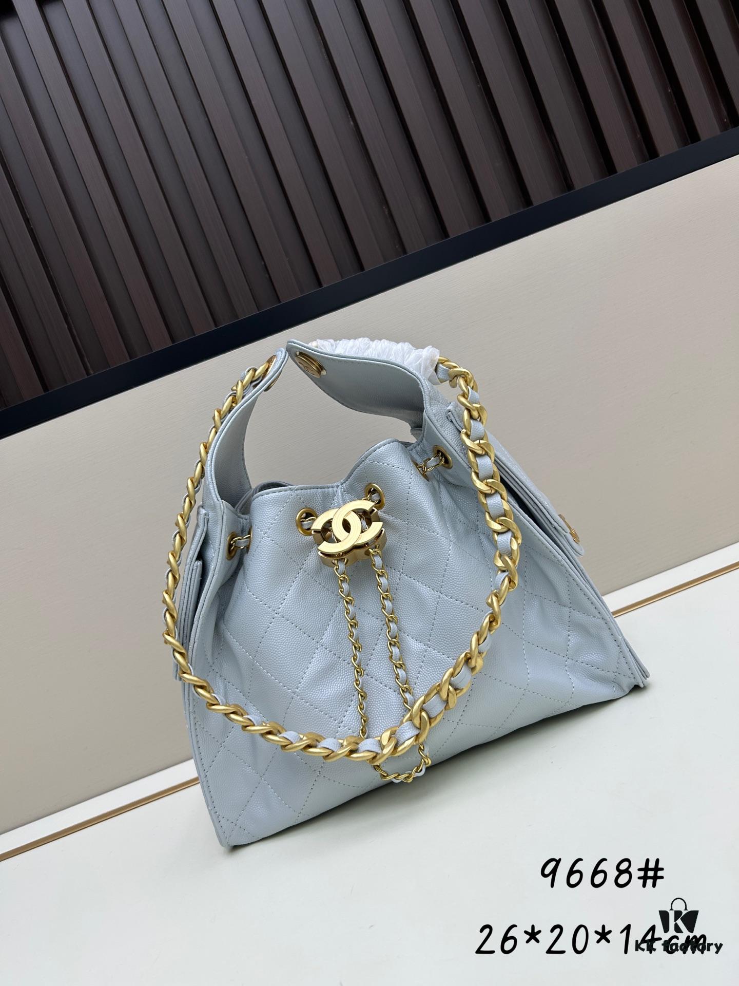 69303e03f09edb6de4c4d5bd New Chanel 25 Handbag