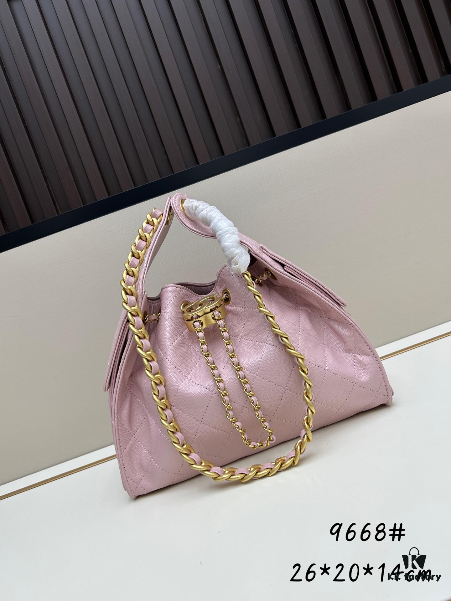 69303e04f09edb6de4c4d5be New Chanel 25 Handbag