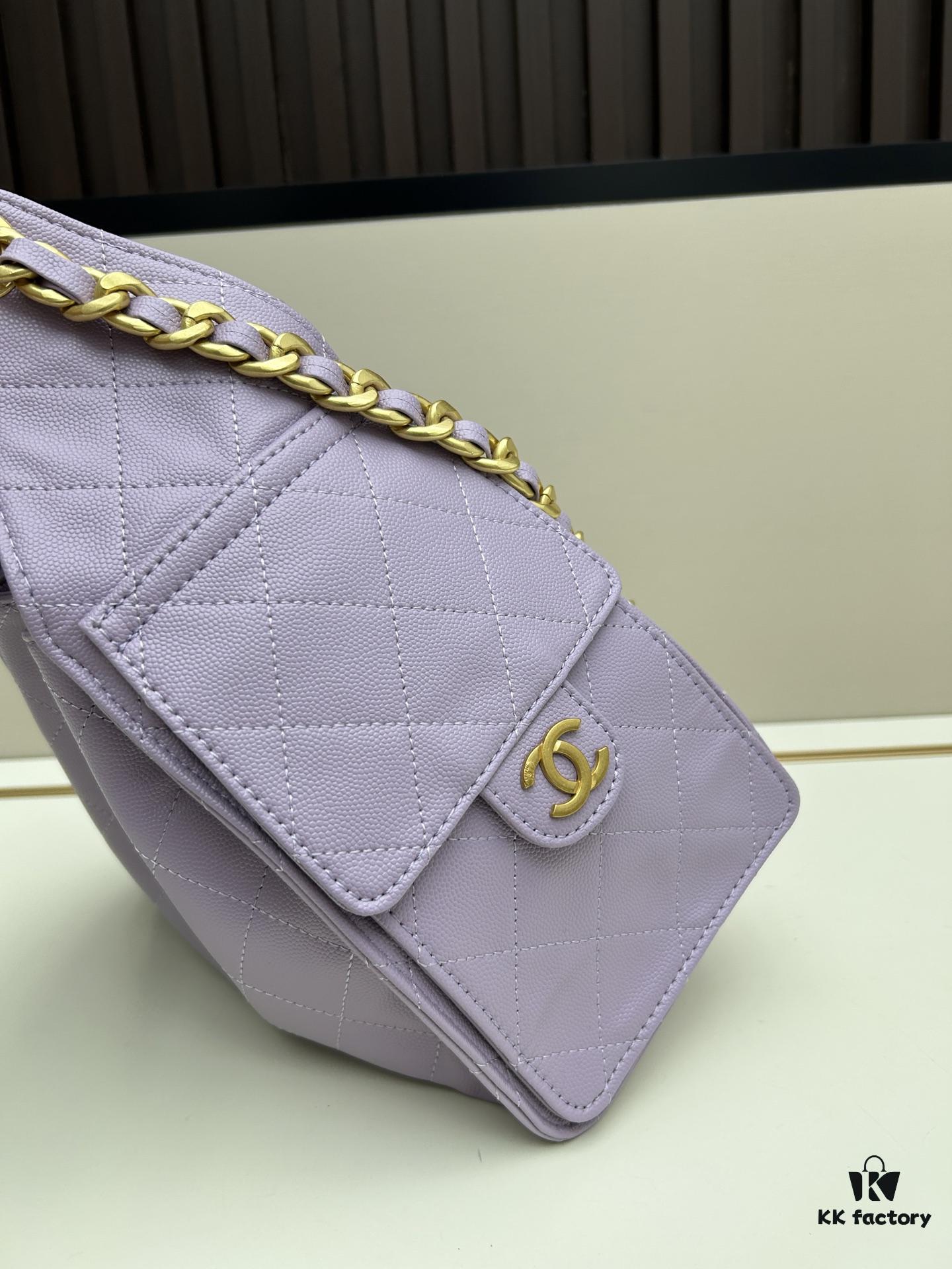 69303e24f09edb6de4c4d5e4 New Chanel 25 Handbag ||| The Rising 'Bag King'