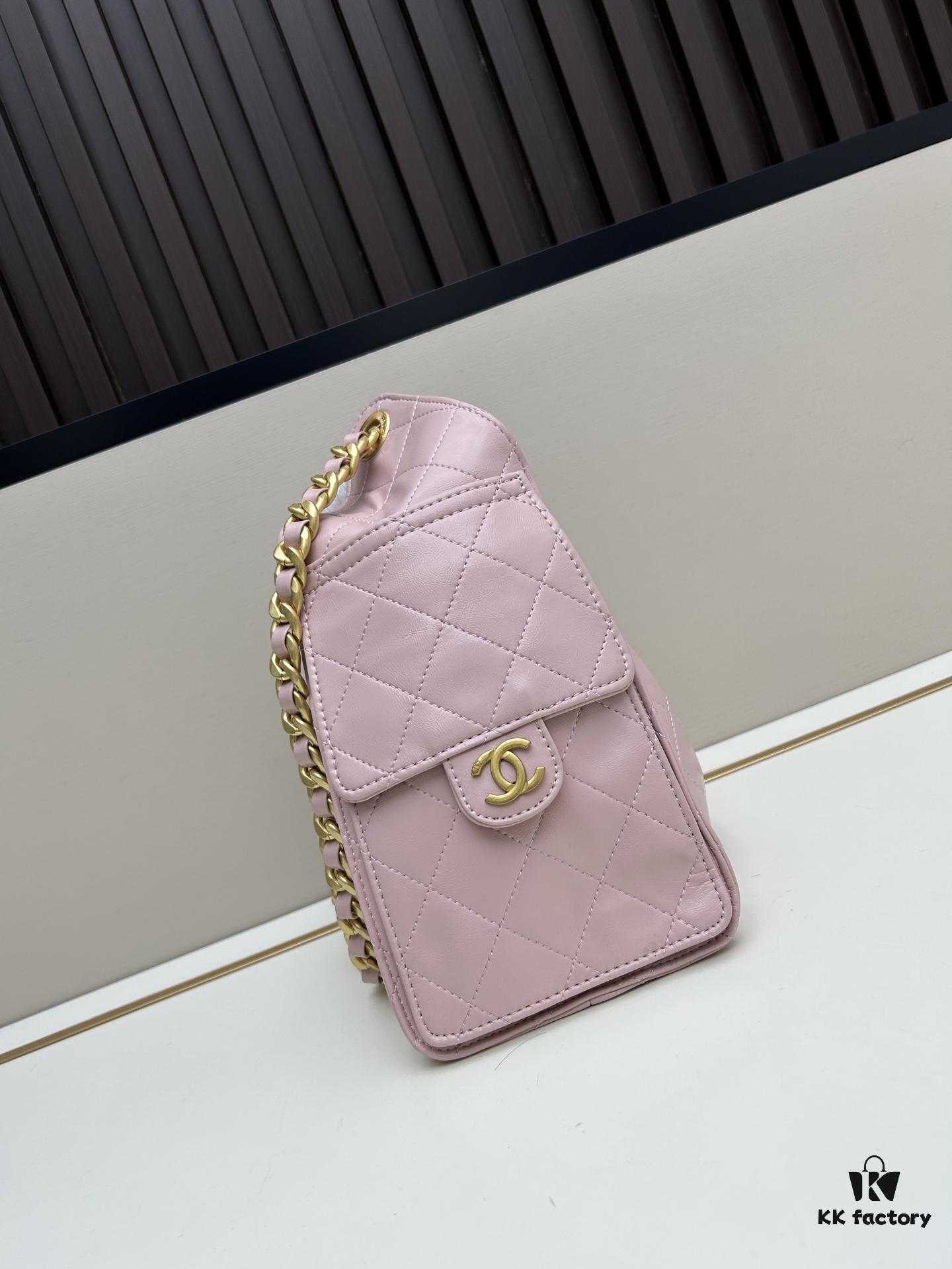 69303e26f09edb6de4c4d5e7 New Chanel 25 Handbag ||| The Rising 'Bag King' – The Chanel 25 Bag, the Latest It-Bag Following the 22 Bag!
