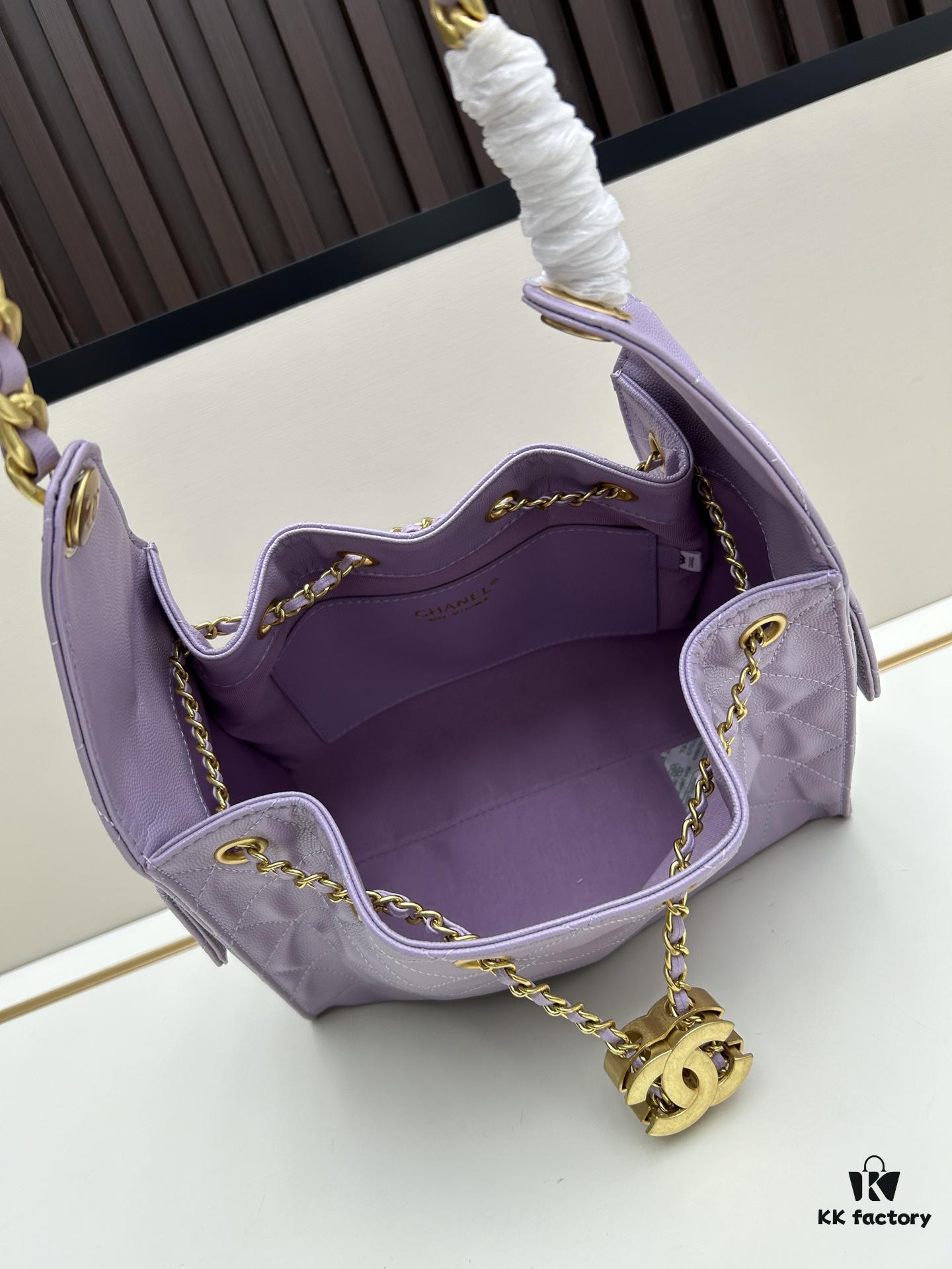 69303e27f09edb6de4c4d5e9 New Chanel 25 Handbag ||| The Rising 'Bag King'