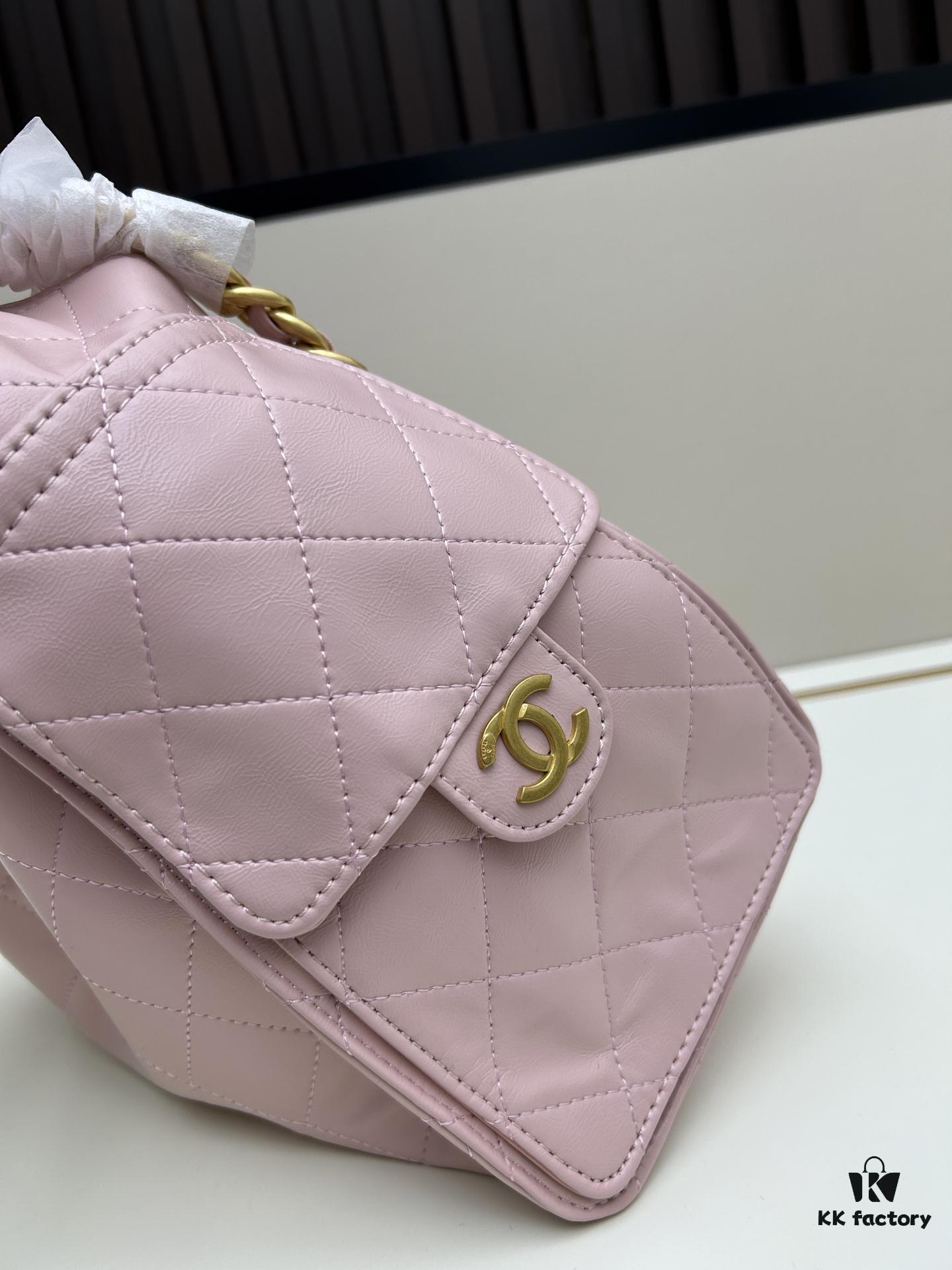69303e47f09edb6de4c4d60b New Chanel 25 Handbag ||| The Rising 'Bag King' – The Chanel 25 Bag, the Latest It-Bag Following the 22 Bag!