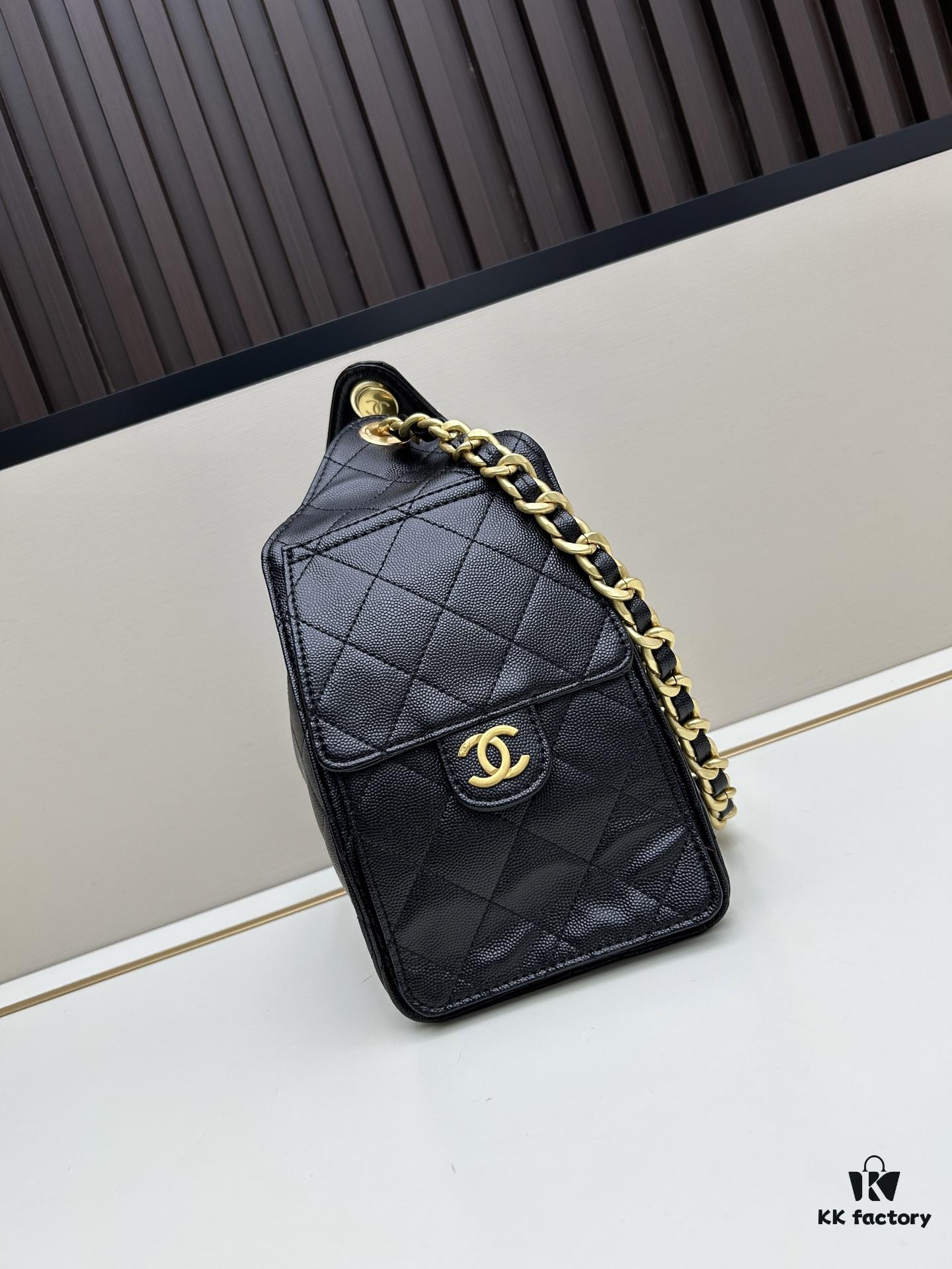 69303e53f09edb6de4c4d617 New Chanel 25 Handbag