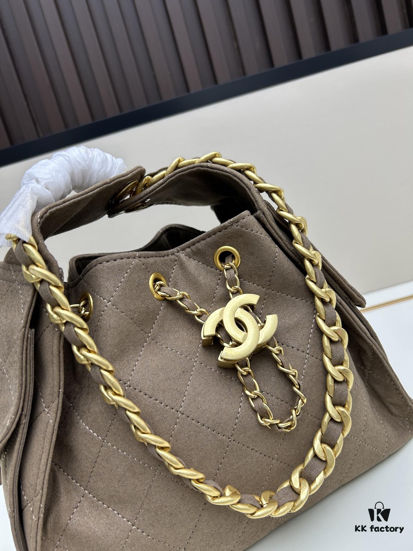 69303e5df09edb6de4c4d623 New Chanel 25 Handbag ||| The Rising 'It Bag' After the Chanel 22