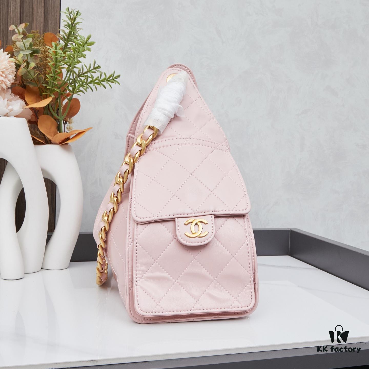 69303e60f09edb6de4c4d62a New Chanel 25 Handbag