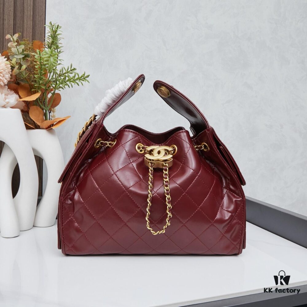 69303e64f09edb6de4c4d62e New Chanel 25 Handbag