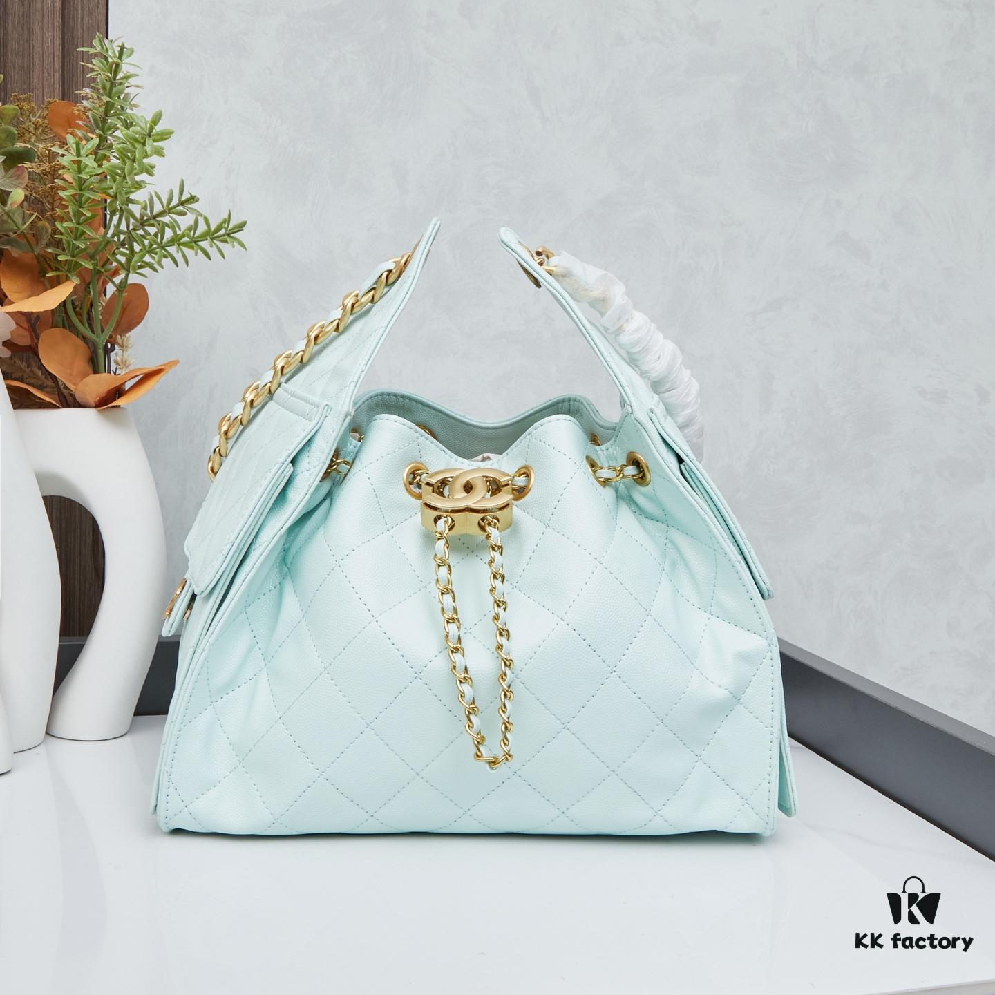 69303e7ff09edb6de4c4d653 New Chanel 25 Handbag ||| The Rising 'It Bag' After the Chanel 22