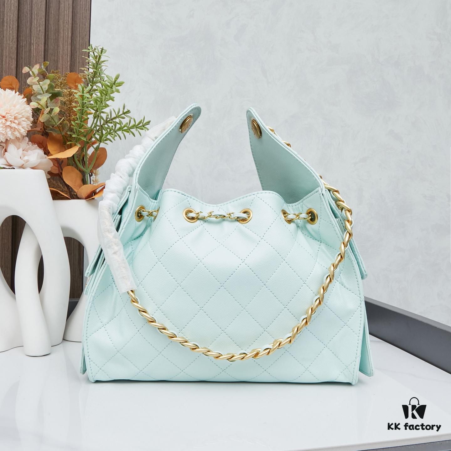 69303e81f09edb6de4c4d655 New Chanel 25 Handbag ||| The Rising 'It Bag' After the Chanel 22