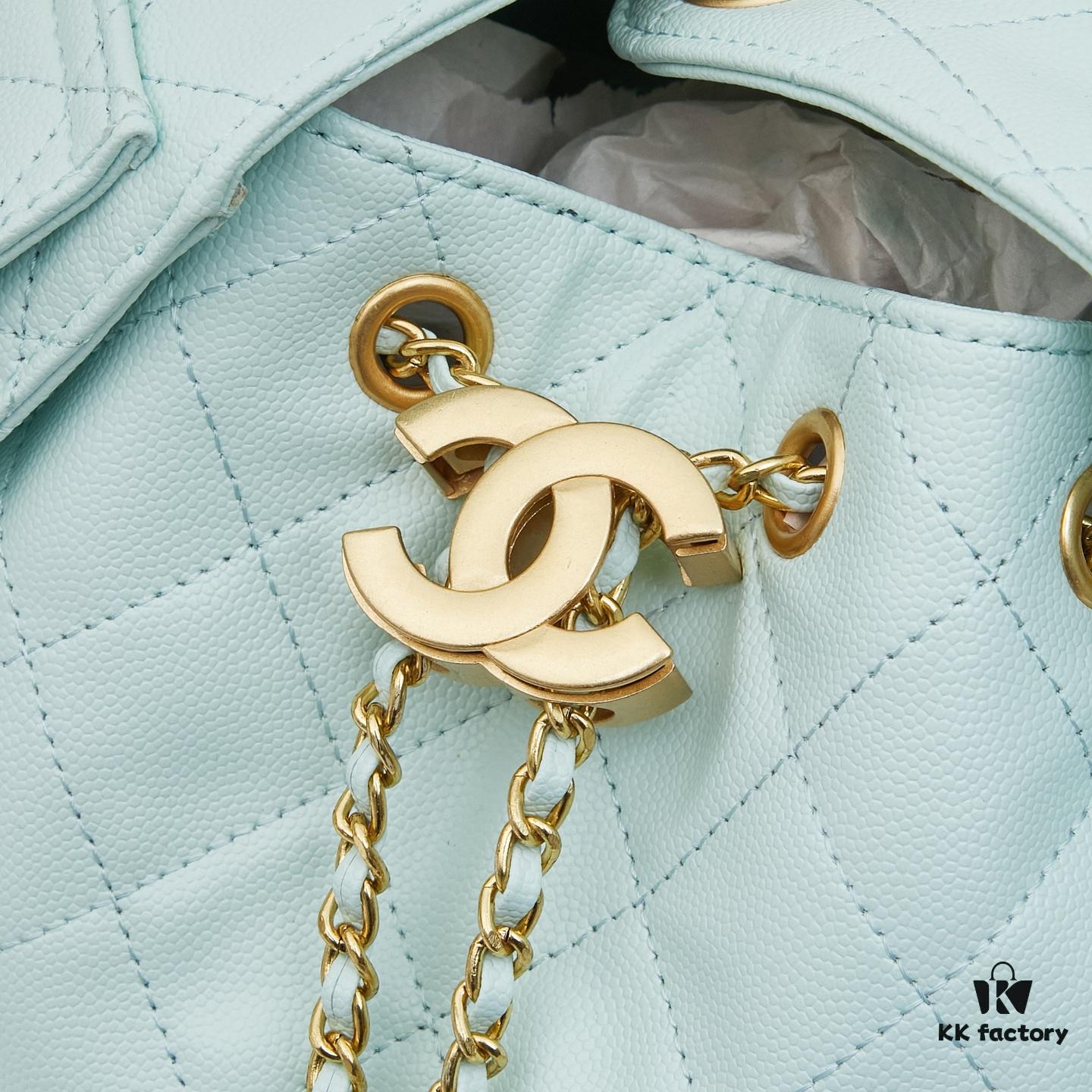69303e86f09edb6de4c4d65f New Chanel 25 Handbag ||| The Rising 'It Bag' After the Chanel 22