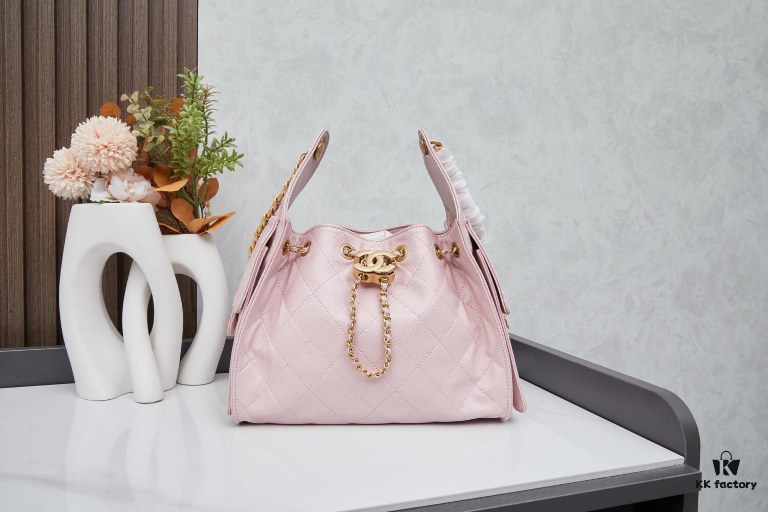 69303e89f09edb6de4c4d664 New Chanel 25 Handbag ||| The Rising 'It Bag' After the Chanel 22
