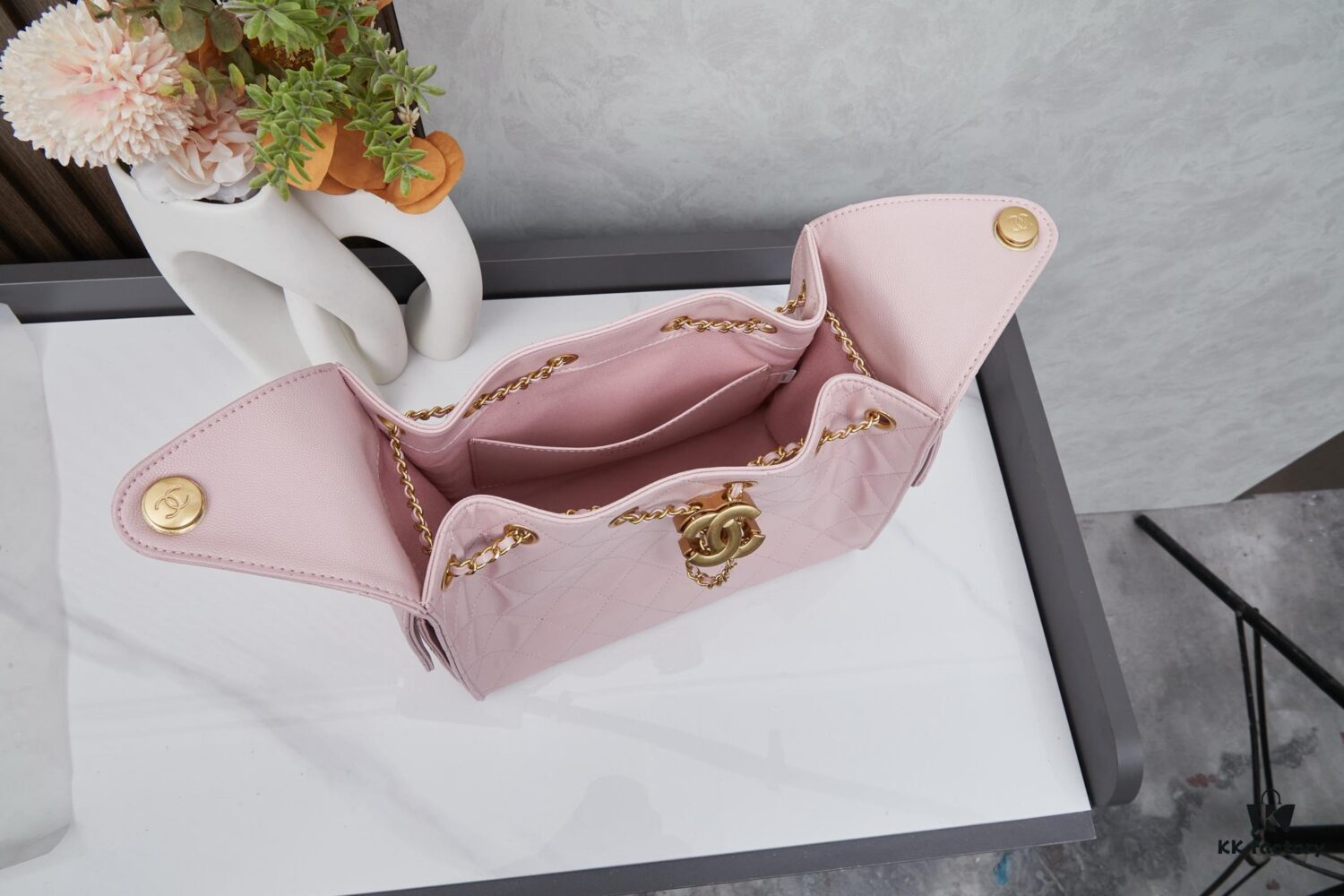 69303ea2f09edb6de4c4d681 New Chanel 25 Handbag ||| The Rising 'It Bag' After the Chanel 22