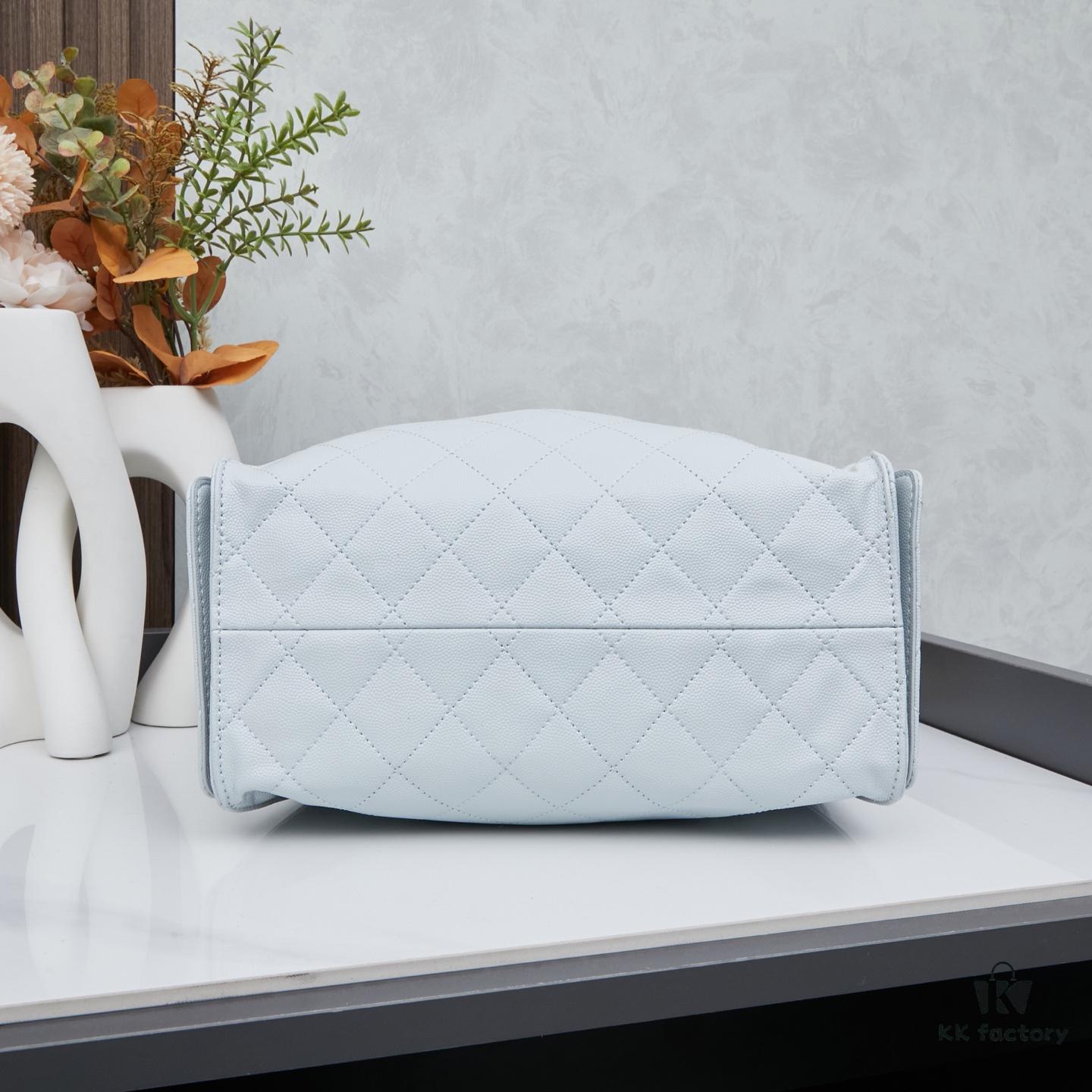 69303eaaf09edb6de4c4d68e New Chanel 25 Handbag