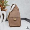 69303ebcf09edb6de4c4d69f New Chanel 25 Handbag