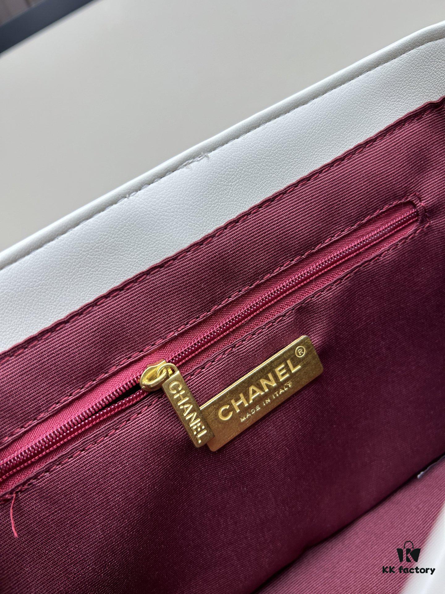 69303f10f09edb6de4c4d6ee New Arrival with Box CHANEL Chanel Platinum White 19 Bag