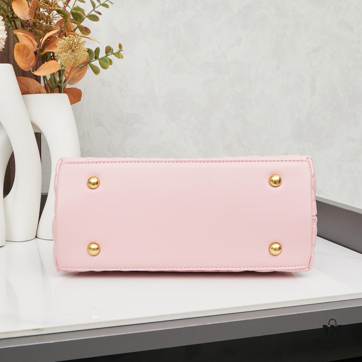 69303fc6f09edb6de4c4d793 New Arrival with Box Chanel Coco Handle Black Calfskin Red Handle