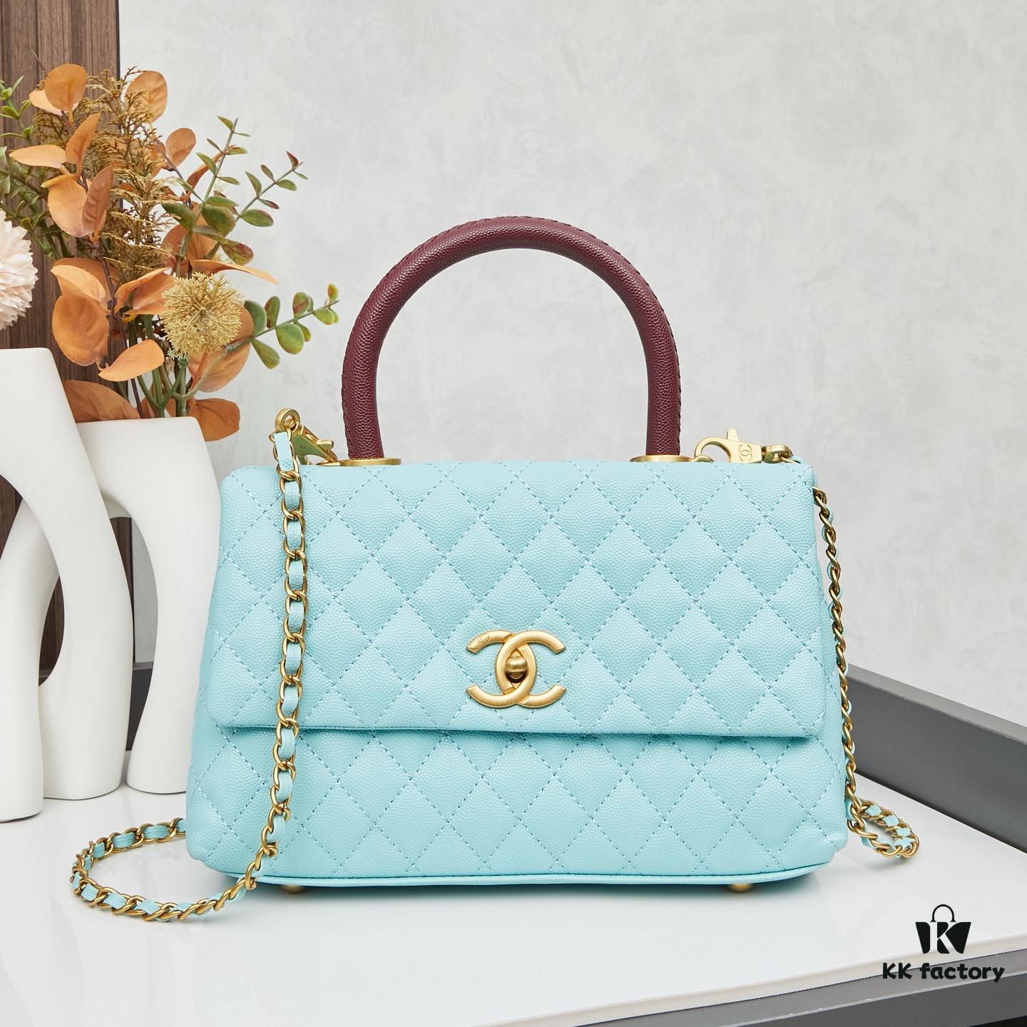 69303fccf09edb6de4c4d79a New Arrival with Box Chanel Coco Handle Black Calfskin Red Handle