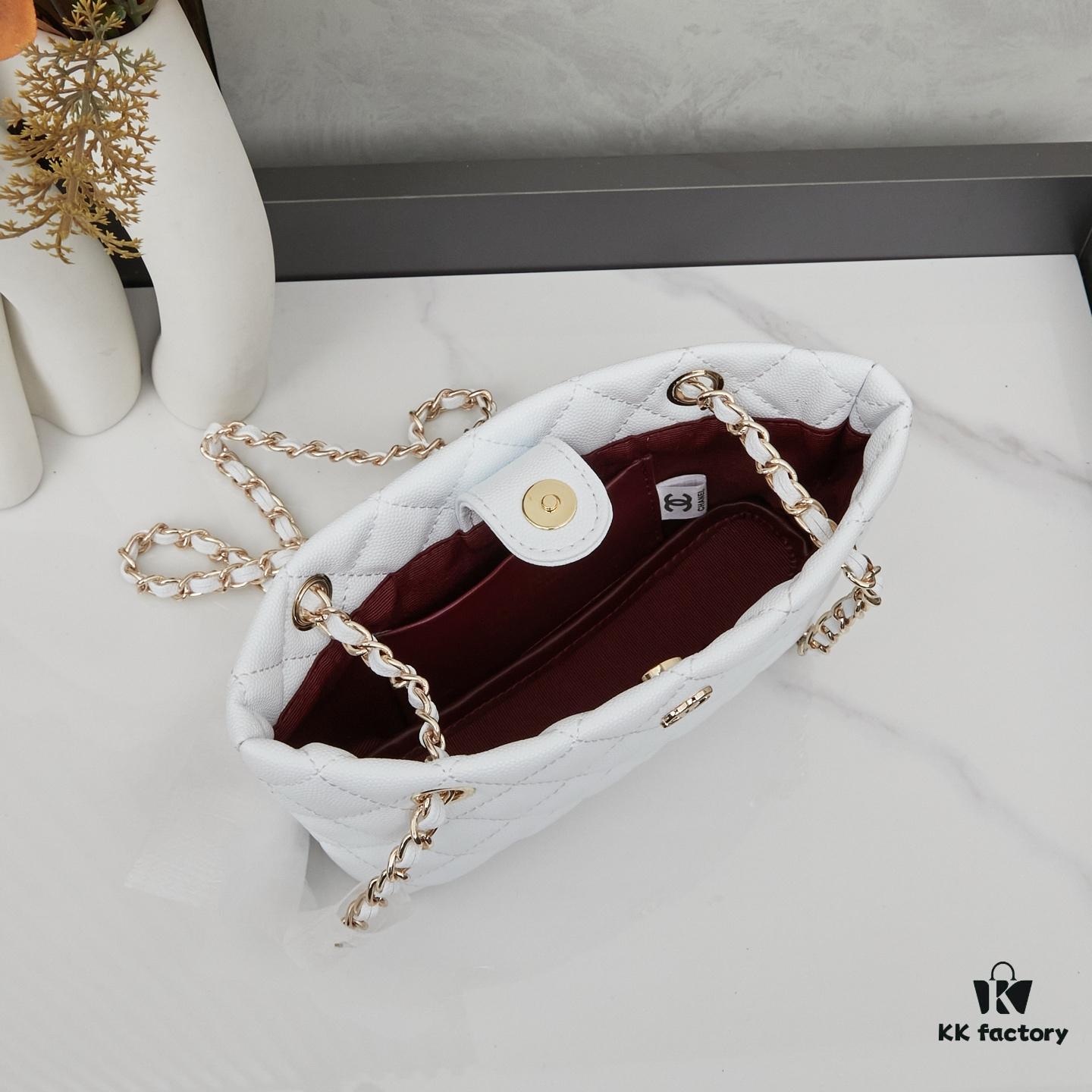 69304016f09edb6de4c4d7e4 New Arrival with Box Chanel 25C Mini Tote Bag