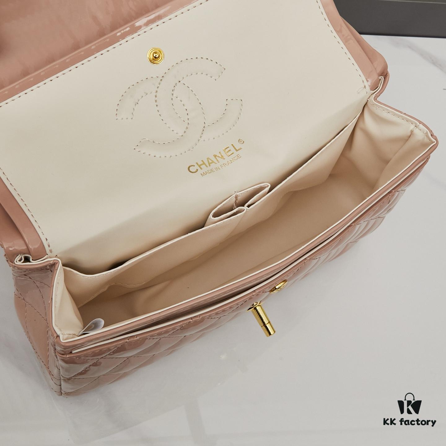 69304073f09edb6de4c4d82c New Arrival with Box Chanel CF Classic Must-Have 'Goddess Bag' Loved by Fashion Icons