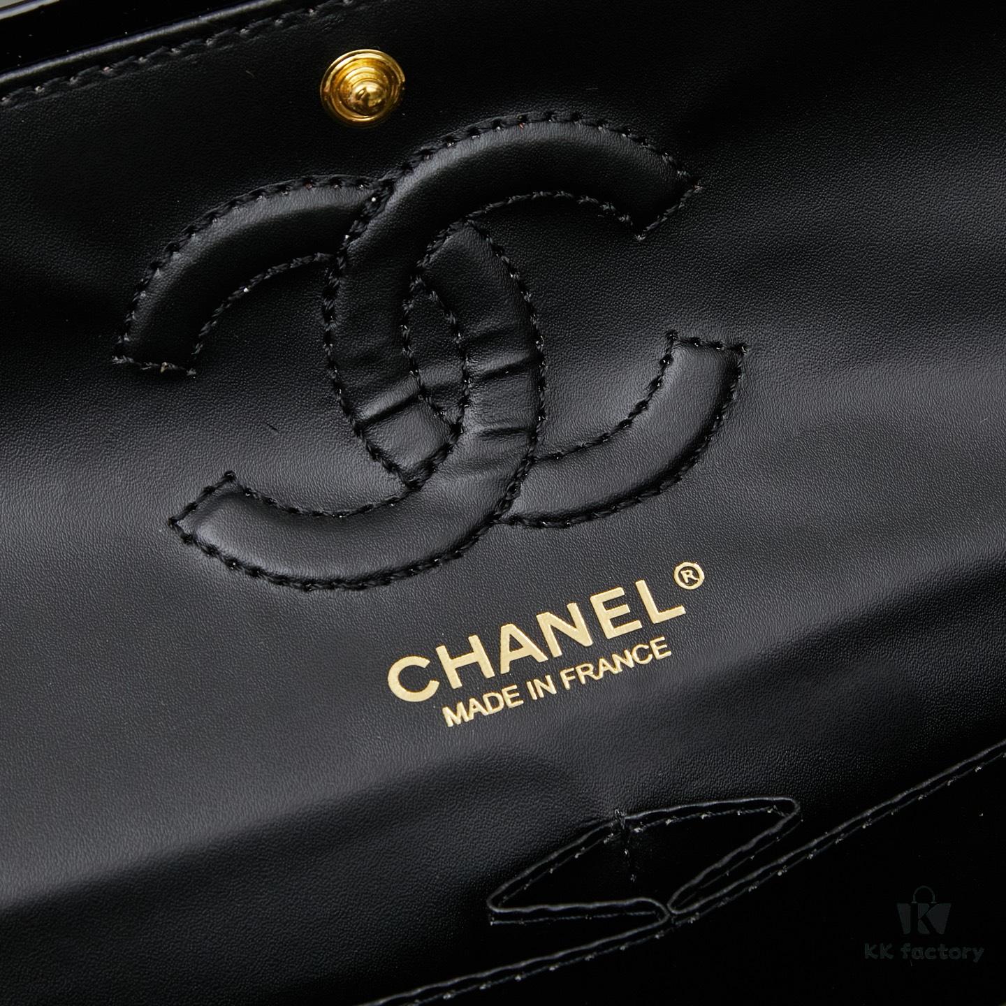 693040a1f09edb6de4c4d859 New Arrival with Box Chanel CF Classic Must-Have 'Goddess Bag' Beloved by Fashion Icons