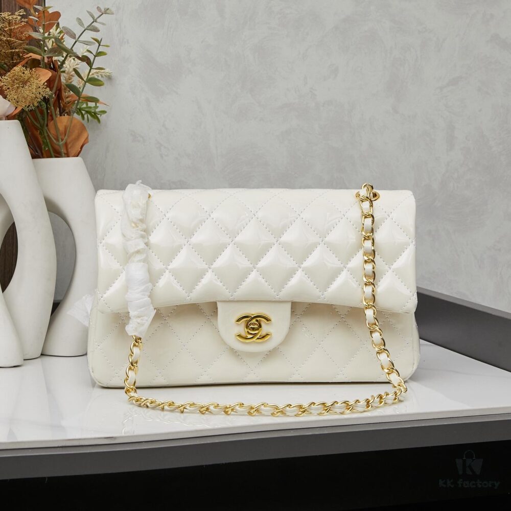 693040aef09edb6de4c4d862 New Arrival with Box Chanel CF Must-Have Classic Bag, A Timeless Favorite