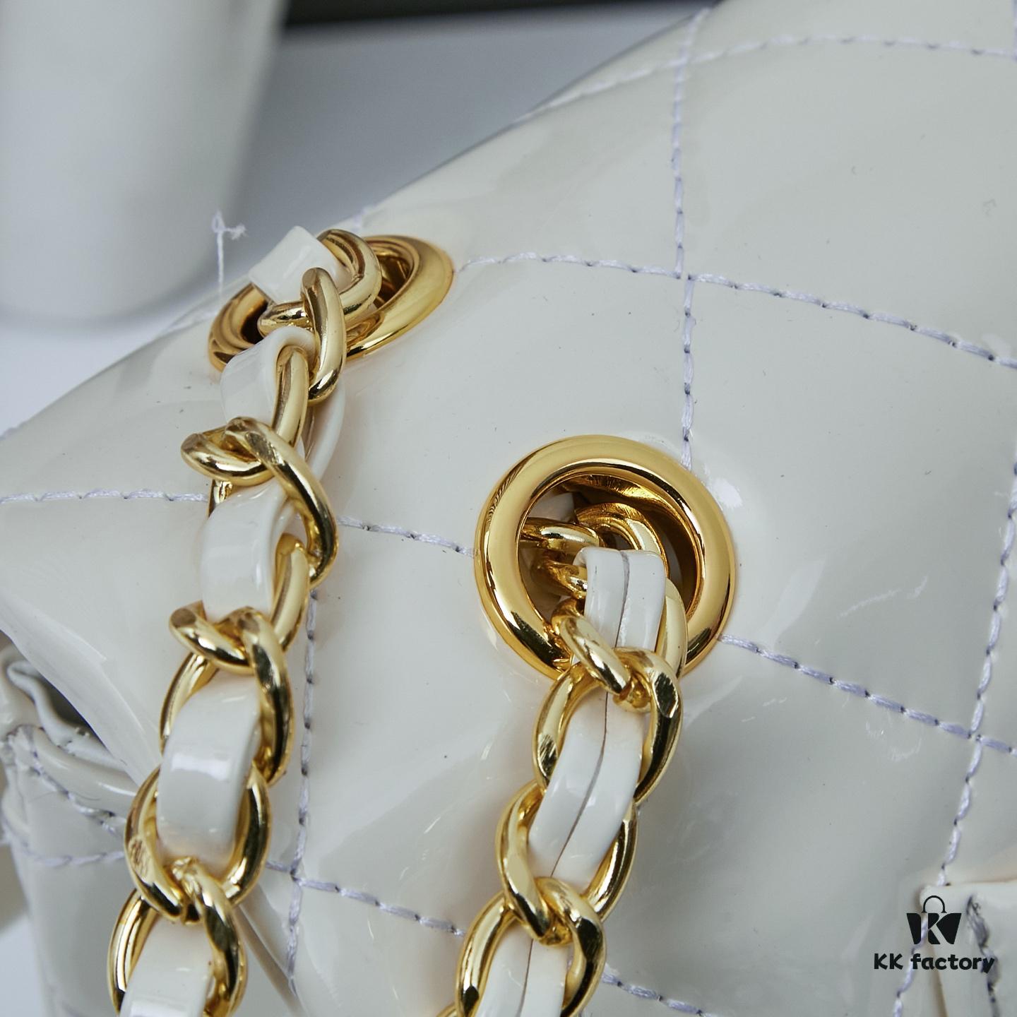 693040baf09edb6de4c4d86b New Arrival with Box Chanel CF Must-Have Classic Bag, A Timeless Favorite