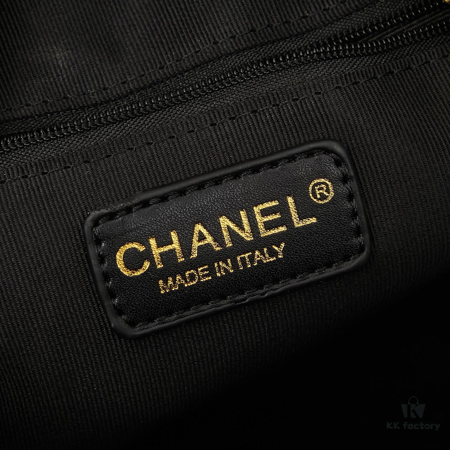 693040cef09edb6de4c4d87e New Arrival: Chanel 24C Mini Backpack – The Most Practical and Adorable 'Little Waste Bag'