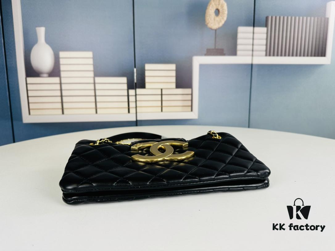 69304246f09edb6de4c4d9bb New Arrival Large 210 Small 200 4W+ Likes Chanel 24C Retro Oversized Logo Horizontal Chain Bag