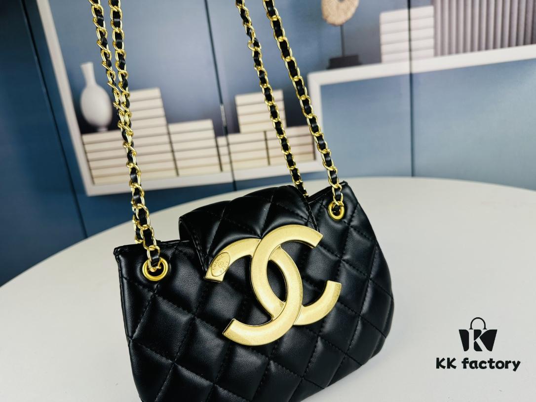6930425ff09edb6de4c4d9d1 Small Chanel 24C Vintage Messenger Bag