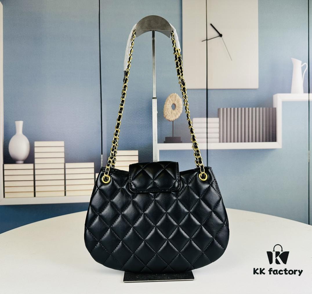 6930426af09edb6de4c4d9d9 Large Chanel 24C Vintage Messenger Bag