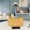 New Chanel 23K | This Season's Must-Have Hobo Shoulder Bag