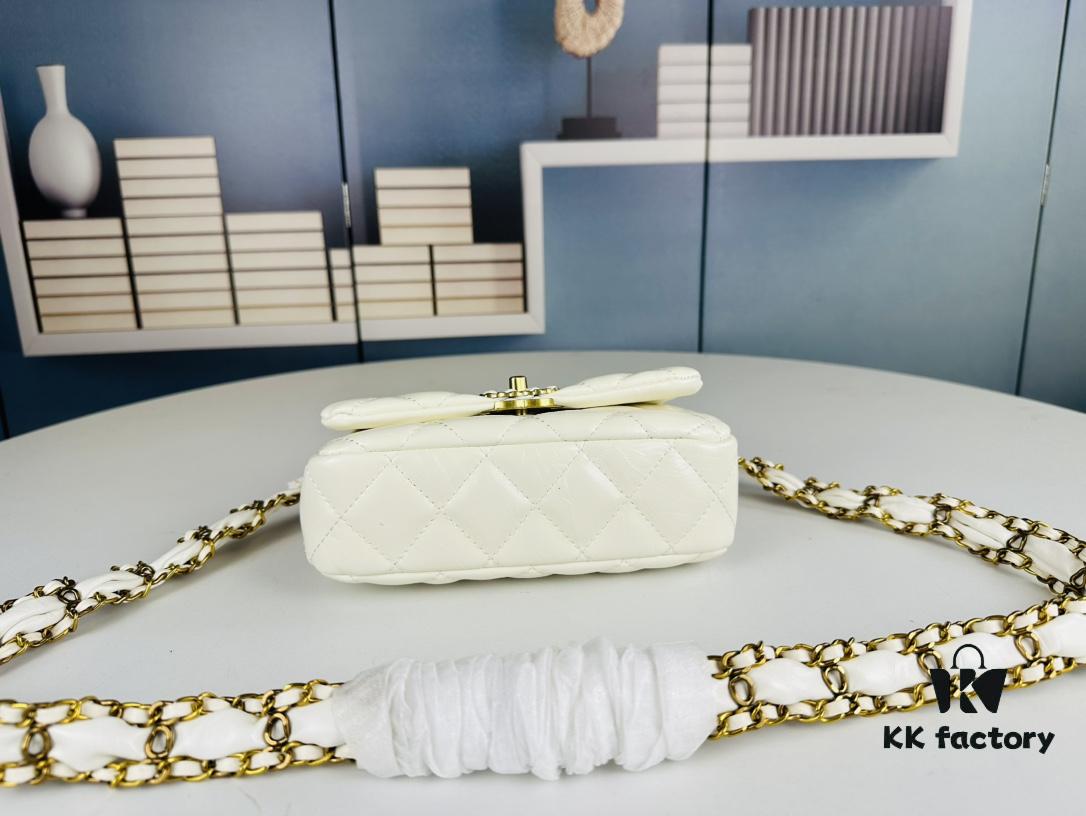 69304301f09edb6de4c4da71 New Arrival Today's Recommendation | Chanel 23k Thick Chain Square Flap Bag