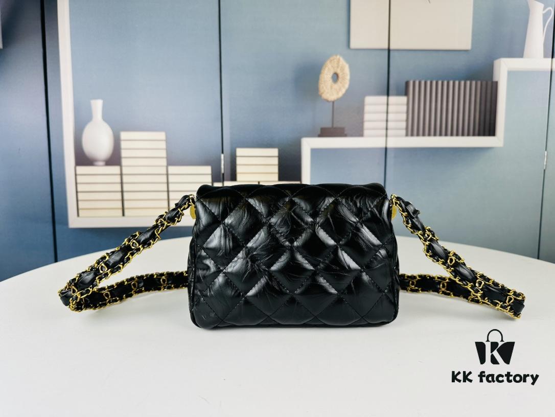 69304302f09edb6de4c4da74 New Arrival Today's Recommendation | Chanel 23k Chunky Chain Square Bag