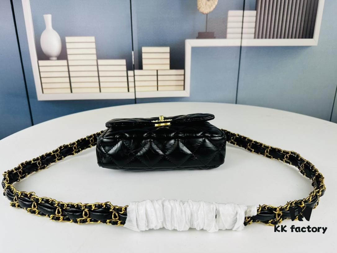 69304303f09edb6de4c4da75 New Arrival Today's Recommendation | Chanel 23k Chunky Chain Square Bag