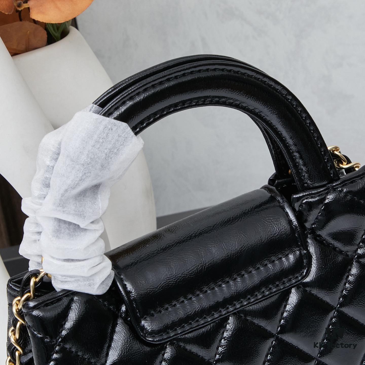 693043cff09edb6de4c4db4f New Arrival with Box CHANEL 23 Kelly Chain Bag