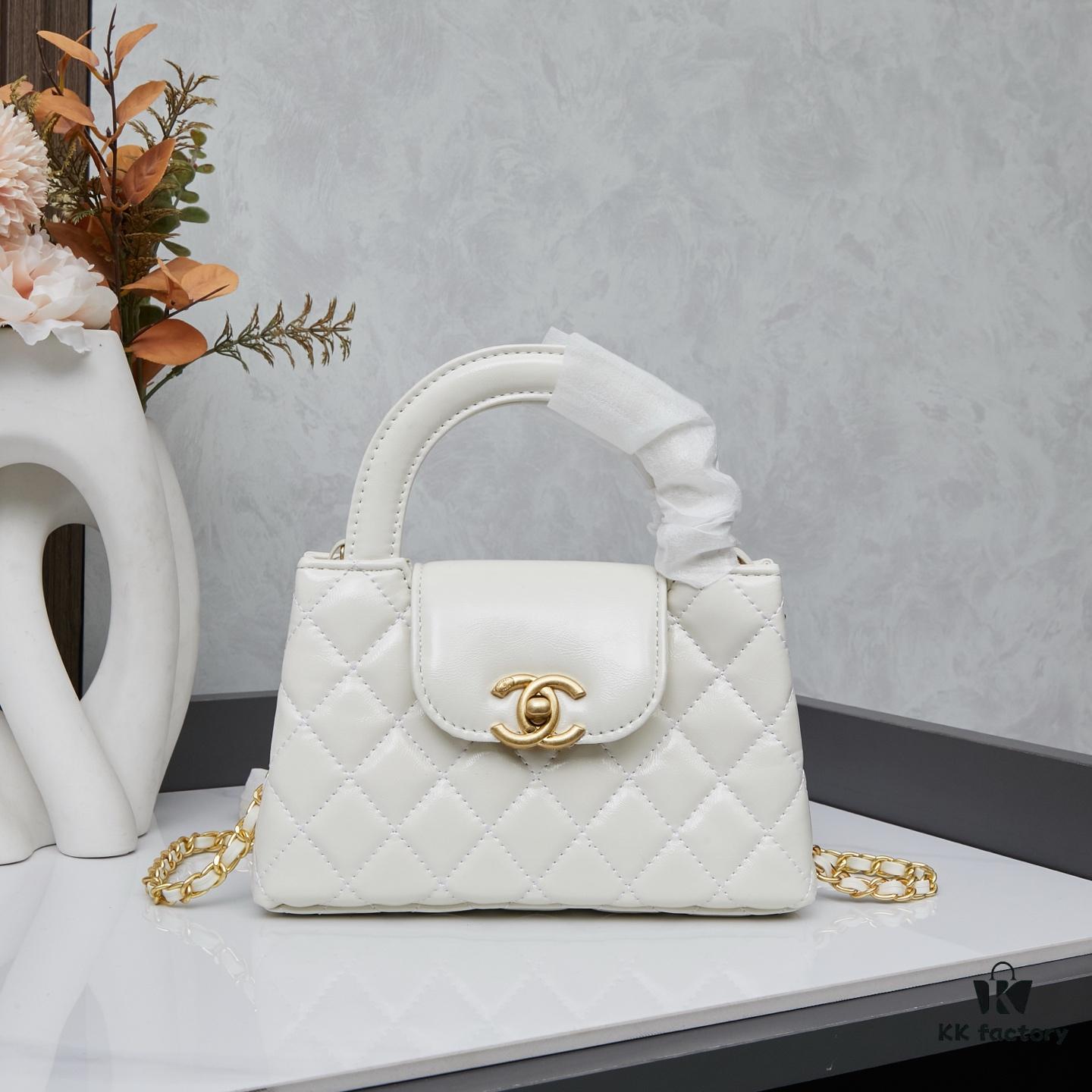 693043e2f09edb6de4c4db65 New Arrival with Box CHANEL 23 Kelly Chain Bag