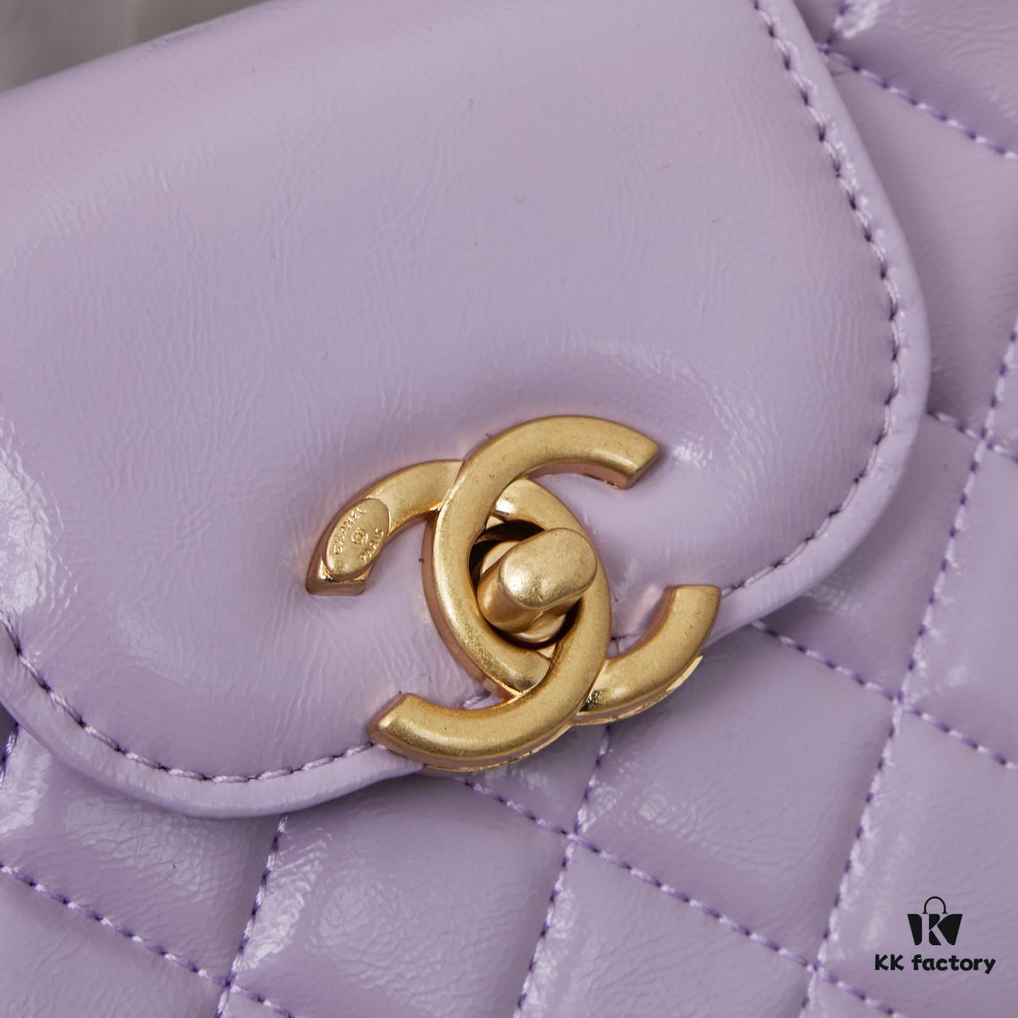 693043eff09edb6de4c4db75 New Arrival with Box CHANEL 23 Kelly Chain Bag