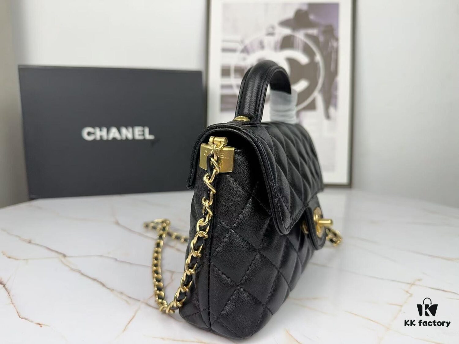 693043f1f09edb6de4c4db76 CHANEL 25P New Handle Top Handle Bag Mini in Black and Gold Lambskin