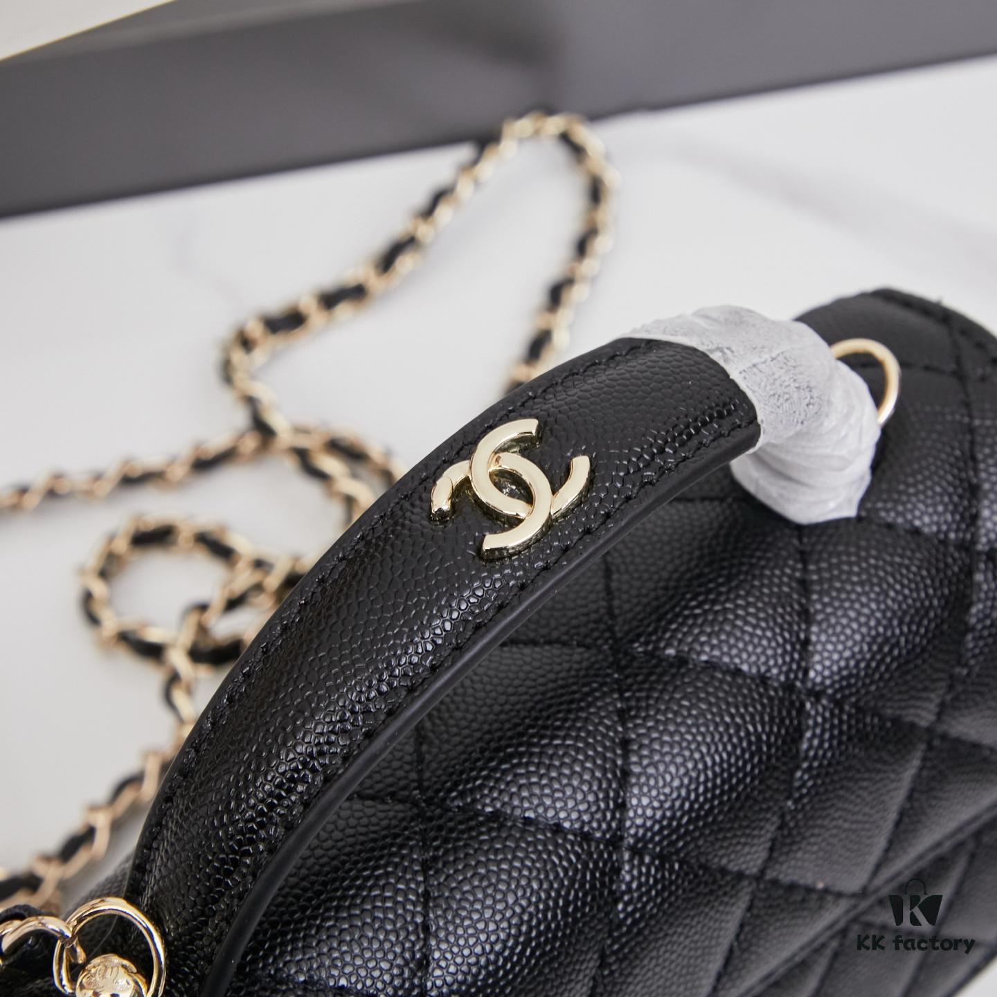69304407f09edb6de4c4db8e New Chanel 25C Mini Messenger Bag | Multiple Wearing Styles 💼