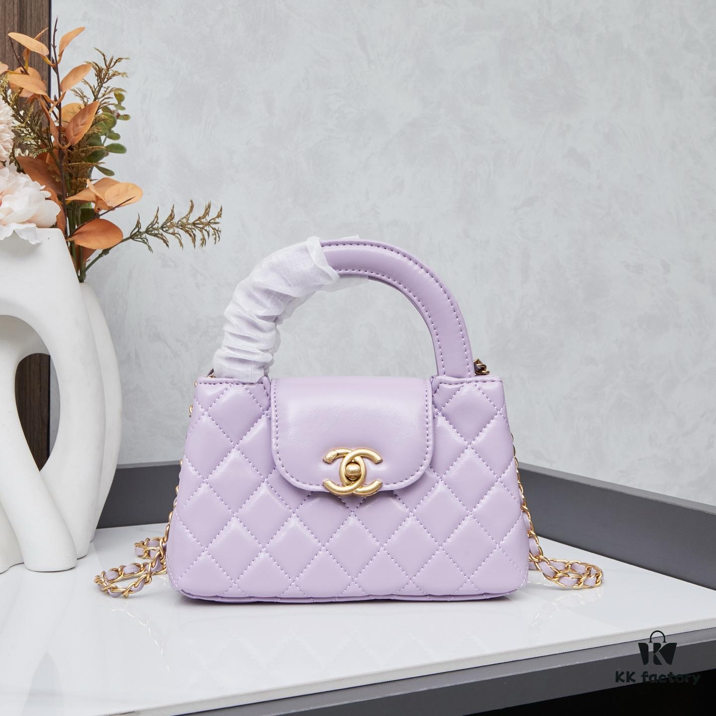 69304407f09edb6de4c4db8f New Arrival with Box CHANEL 23 Kelly Chain Bag