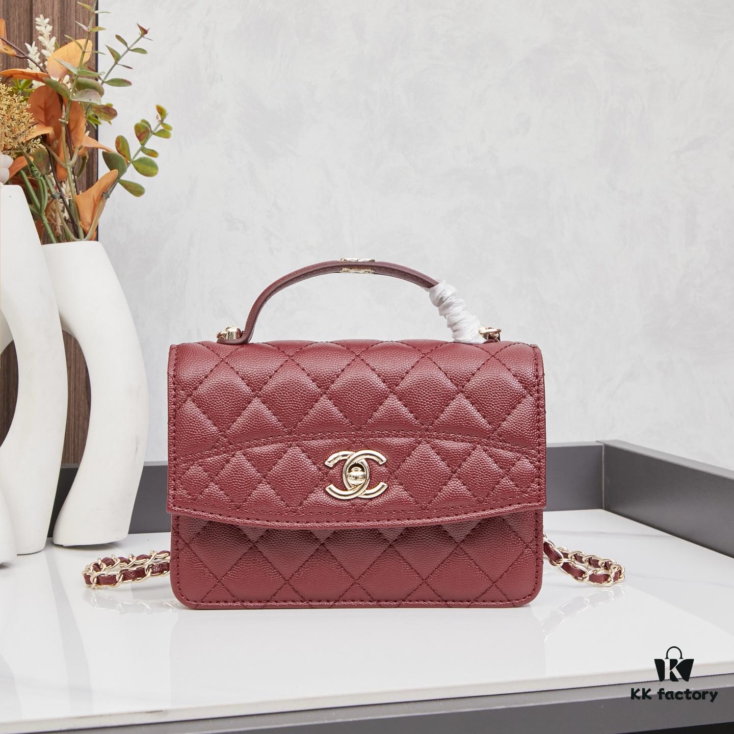 69304408f09edb6de4c4db92 New Chanel 25C Mini Messenger Bag | Multiple Wearing Styles 💼