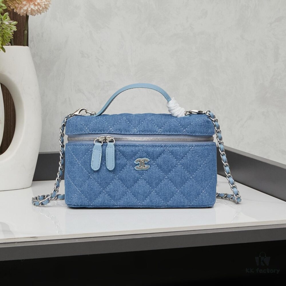 6930441bf09edb6de4c4dbaf Upgraded New Version Chanel LP Lunch Box Bag 2025 Latest Release