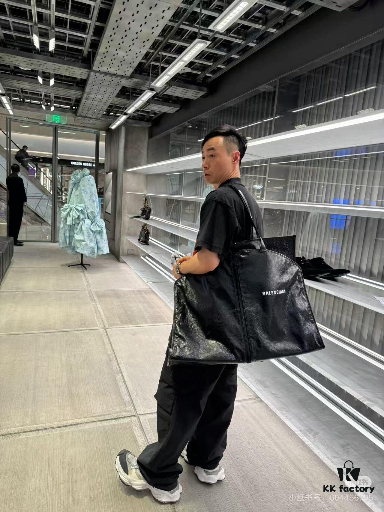 69304450f09edb6de4c4dbfb Box Included The Trash Bag Trend Is Huge, I'm Obsessed with Balenciaga Again